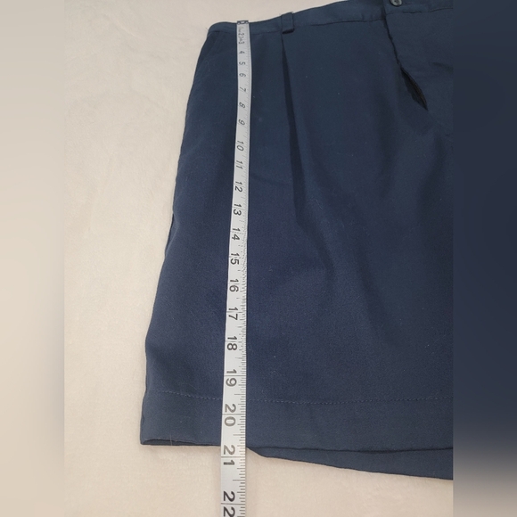 Nike Golf Blue Flat Front Shorts - Picture 7 of 10